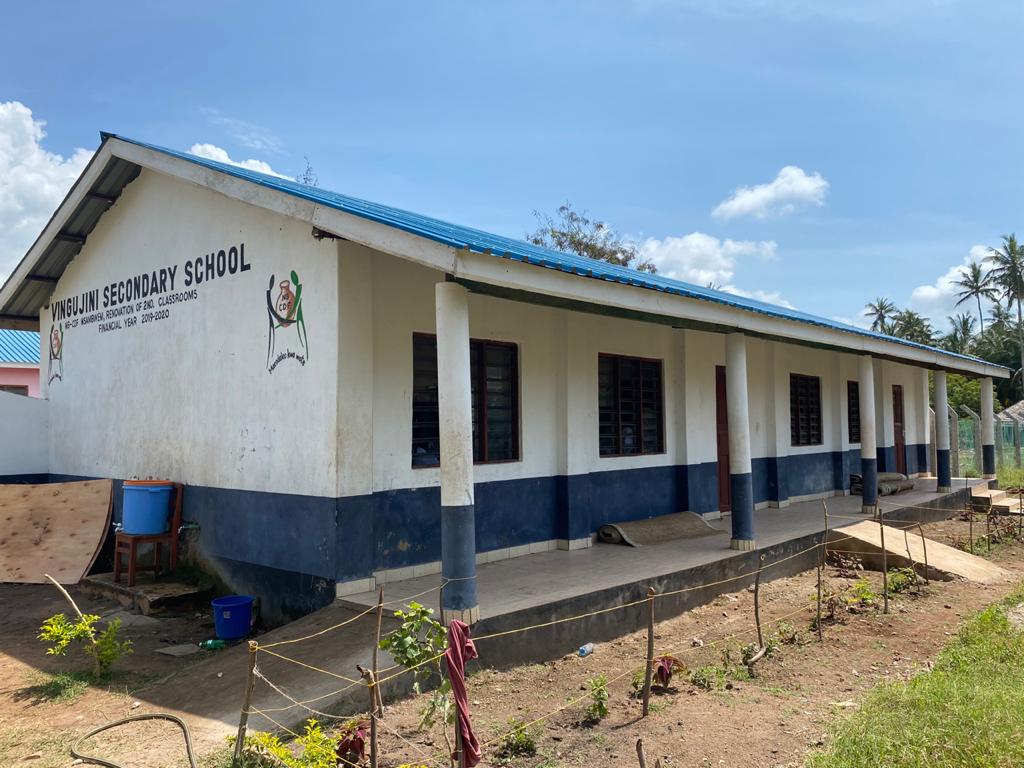 https://msambweni.ngcdf.go.ke/wp-content/uploads/2021/09/Renovation-of-2No-Classroom-at-Vingujini-Sec-School-.jpeg